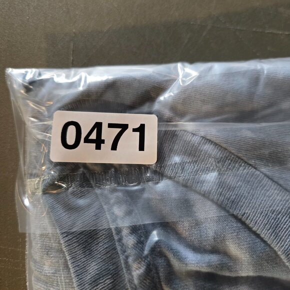 The Mountain T Shirt Men 2XL Blue 2013 Collin Bogle Wolf Big Face Tie Dye Nature - Picture 9 of 9